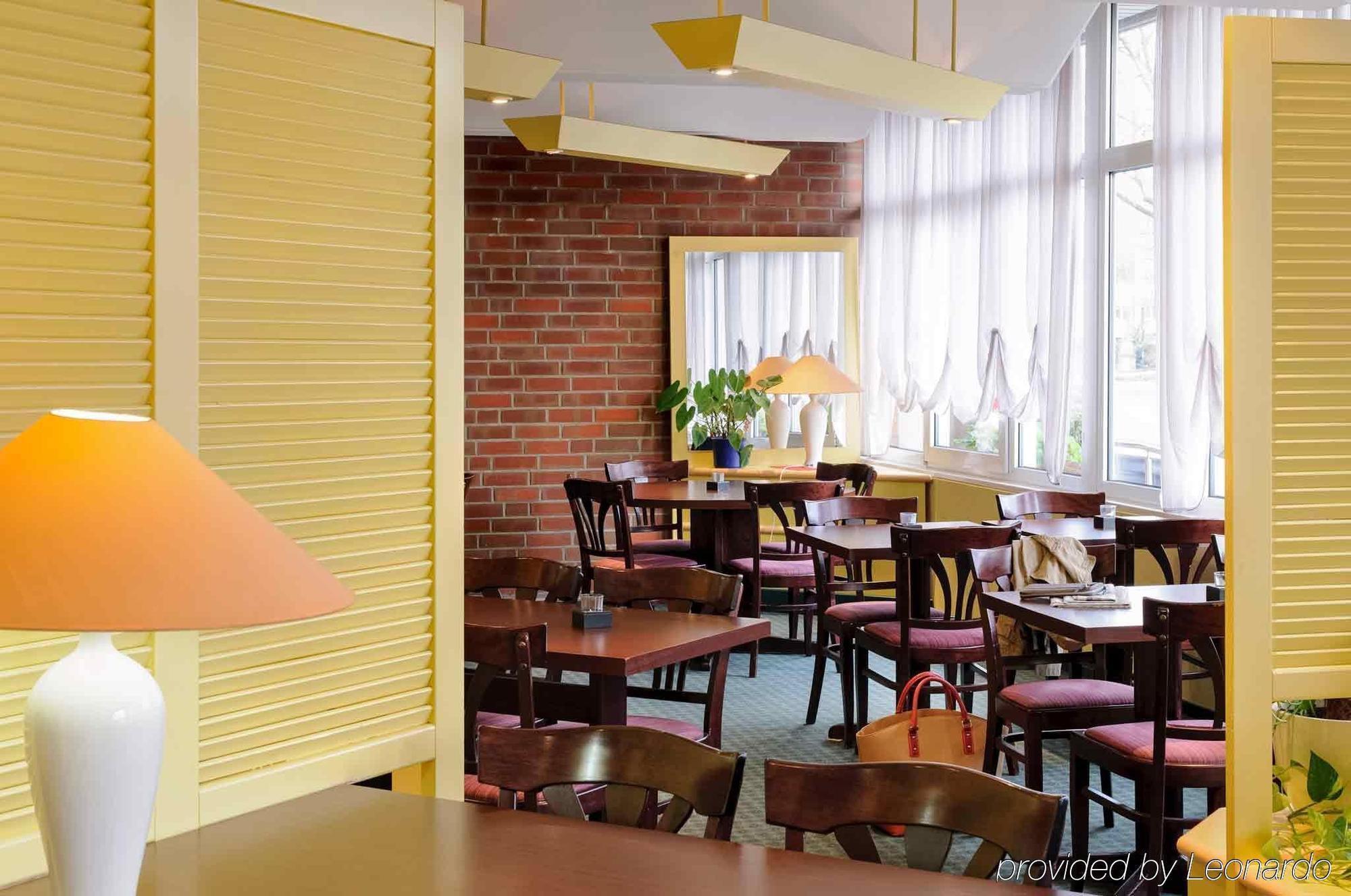 Ibis Paderborn City Exterior foto
