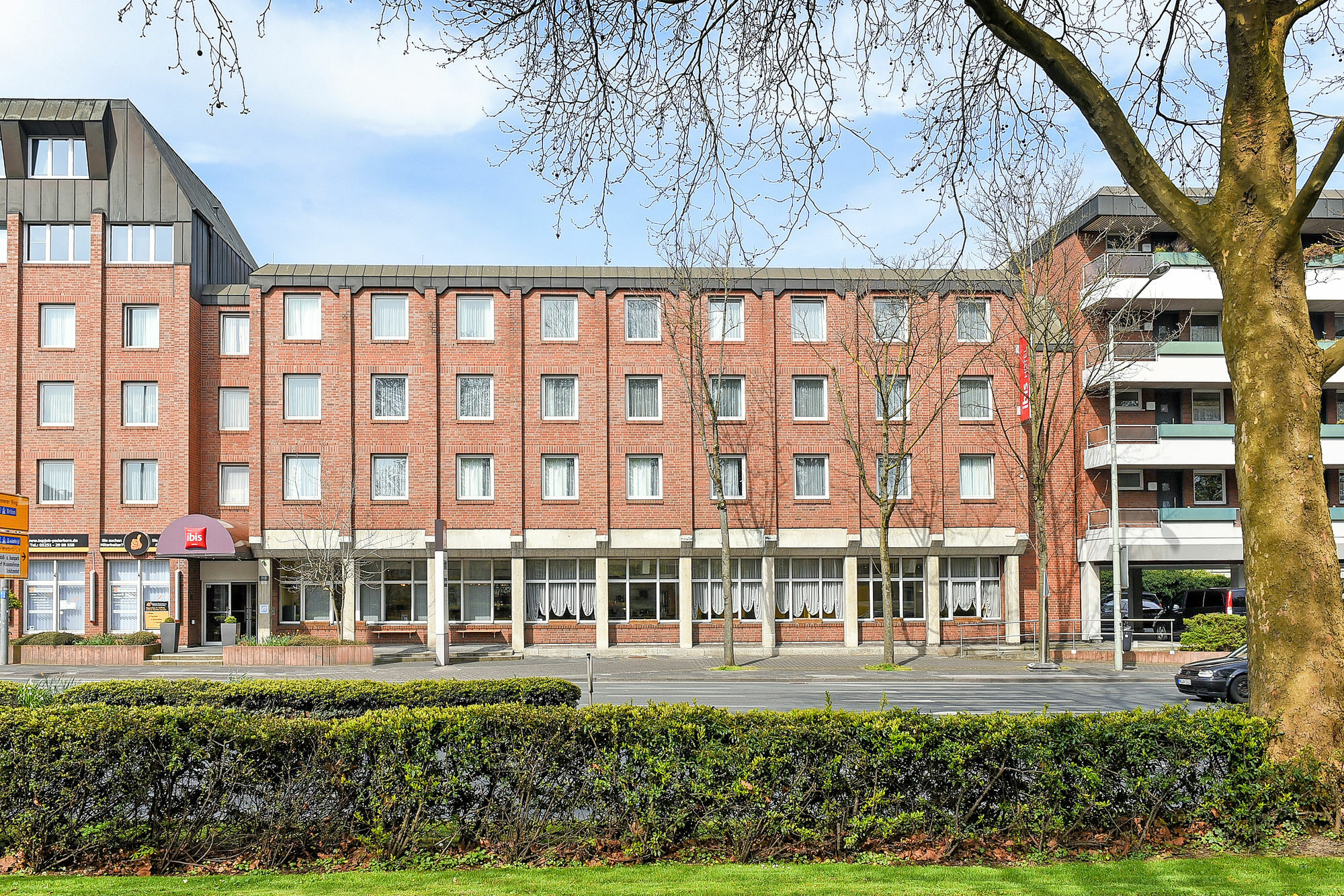Ibis Paderborn City Exterior foto